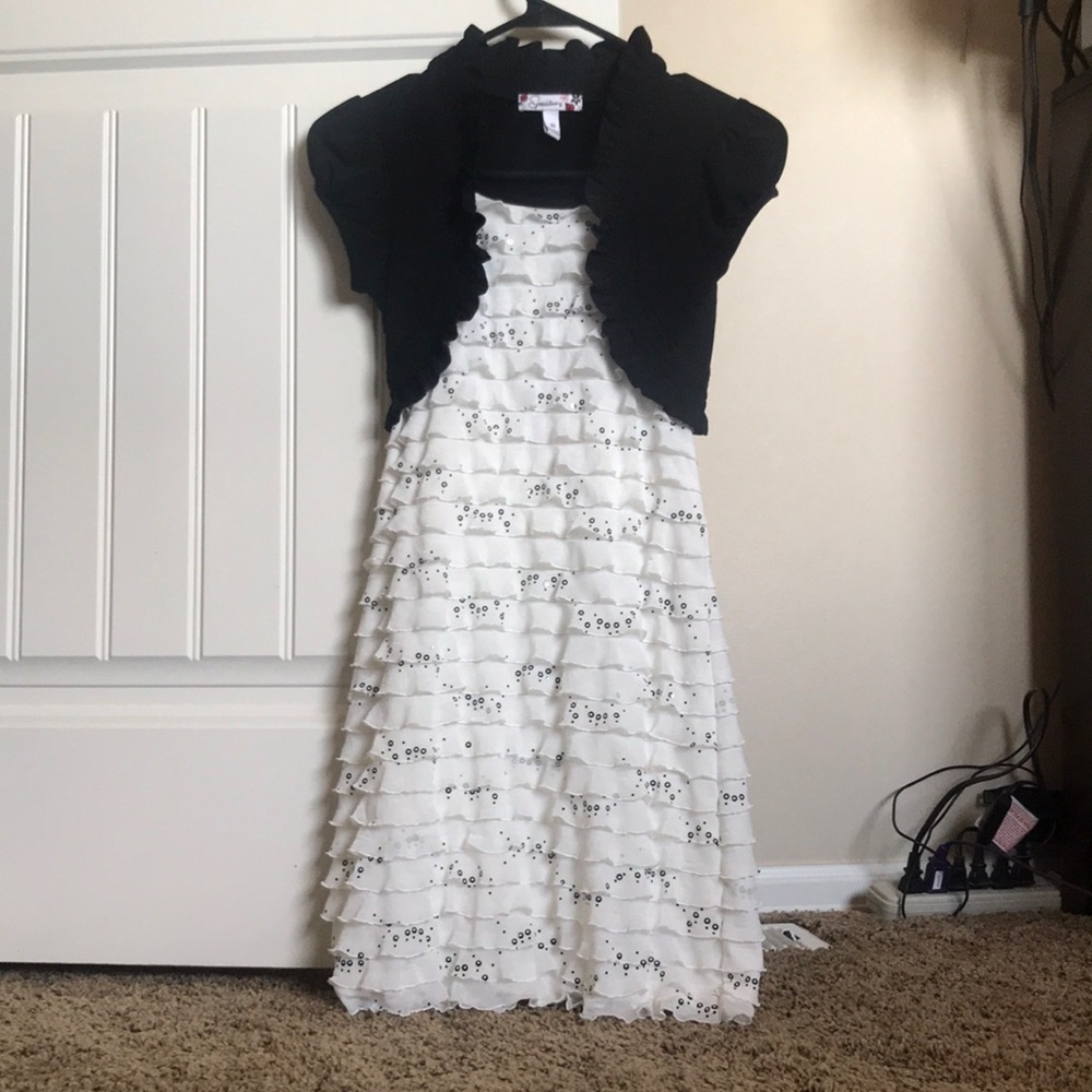 White ruffle kids dress